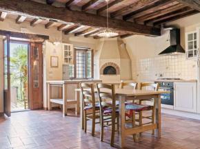  Cosy Holiday Home in Ca De Grimaldi with Barbecue  Кастелларано
